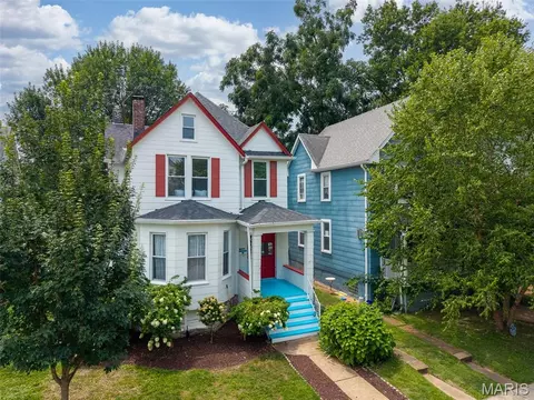 Exterior - 7438 Maple Ave, Maplewood, MO 63143 photo 18 of 20