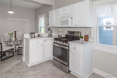 Kitchen - 7438 Maple Ave, Maplewood, MO 63143 photo 7 of 7