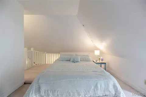 Bedroom - 7438 Maple Ave, Maplewood, MO 63143 photo 15 of 16