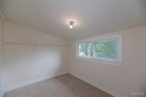 Bedroom - 7438 Maple Ave, Maplewood, MO 63143 photo 11 of 16