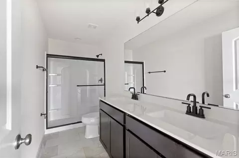 Bath - 2211 Heatherfield Dr, Rolla, MO 65401 photo 1 of 2