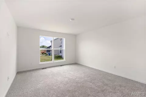 Bedroom - 2211 Heatherfield Dr, Rolla, MO 65401 photo 2 of 3
