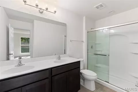 Bath - 2207 Heatherfield Dr, Rolla, MO 65401 photo 2 of 2