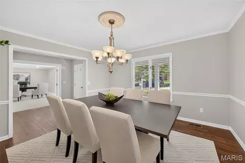Dining - 1751 Warmington Ct, Ballwin, MO 63021 photo 2 of 4