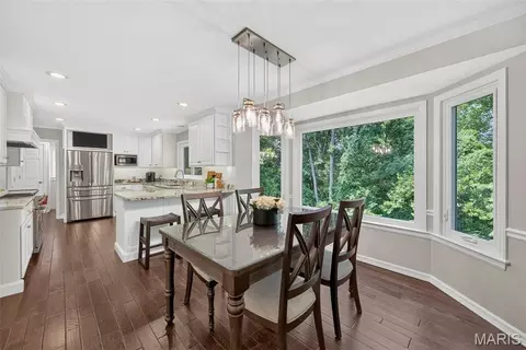 Dining - 1751 Warmington Ct, Ballwin, MO 63021 photo 3 of 4
