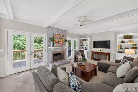 Living - 1751 Warmington Ct, Ballwin, MO 63021 photo 1 of 3