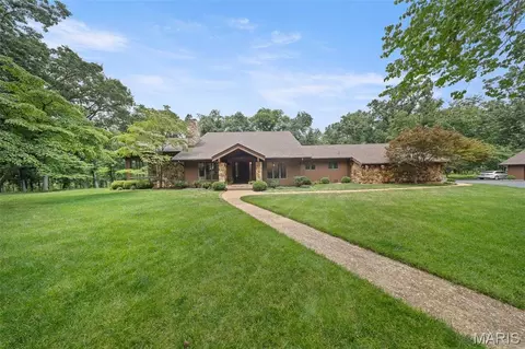 Exterior - 511 E Christy Dr, Rolla, MO 65401 photo 9 of 41