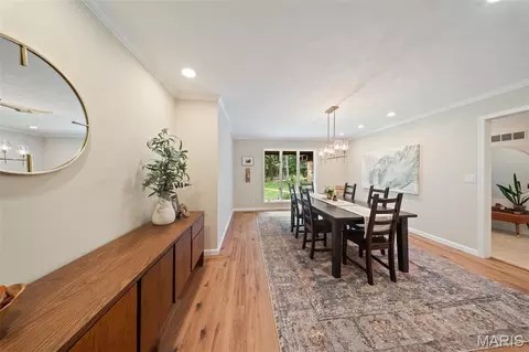 Dining - 511 E Christy Dr, Rolla, MO 65401 photo 2 of 4