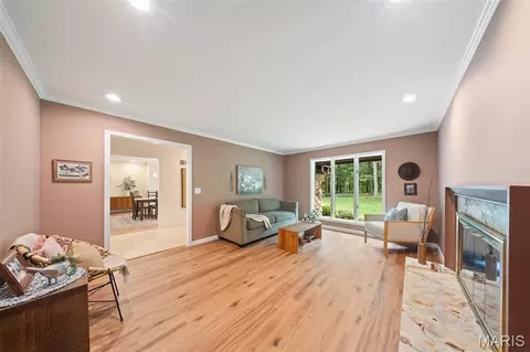 Living - 511 E Christy Dr, Rolla, MO 65401 photo 2 of 9