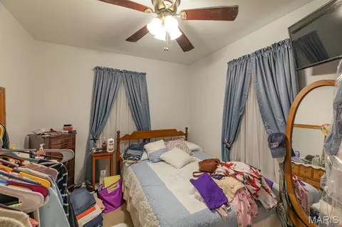 Bedroom - 706 S Maple St, Brighton, IL 62012 photo 4 of 5