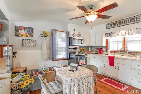 Kitchen - 706 S Maple St, Brighton, IL 62012 photo 4 of 4