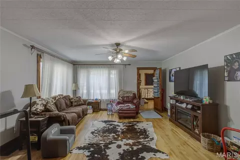 Living - 102 E Us Hwy 62, Risco, MO 63874 photo 2 of 2