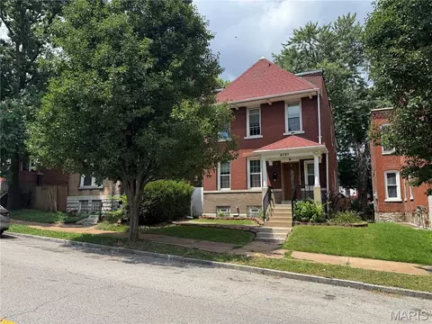 4121 S Compton Ave, Saint Louis, MO 63118