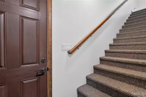 Entry Way - 751 S Farm 197, Springfield, MO 65809 photo 6 of 6