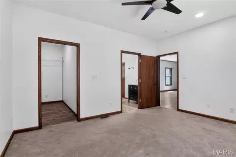 Entry Way - 751 S Farm 197, Springfield, MO 65809 photo 4 of 6