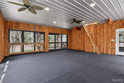 Exterior - 751 S Farm 197, Springfield, MO 65809 photo 7 of 10