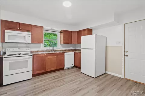 Kitchen - 237 Jackson St, Sullivan, MO 63080 photo 1 of 1
