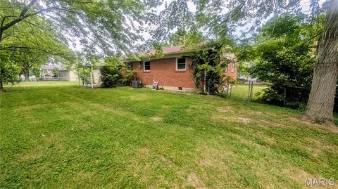 237 Jackson St, Sullivan, MO 63080 photo 4