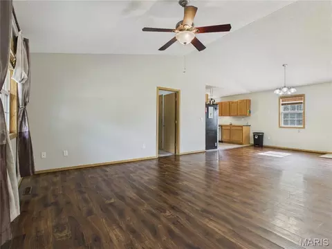 Living - 15505 Top Dr, Saint Robert, MO 65584 photo 1 of 5