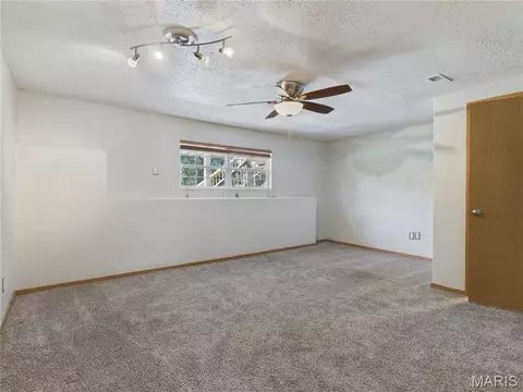 Bedroom - 15505 Top Dr, Saint Robert, MO 65584 photo 1 of 11