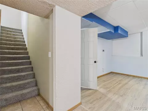 Entry Way - 15505 Top Dr, Saint Robert, MO 65584 photo 2 of 4