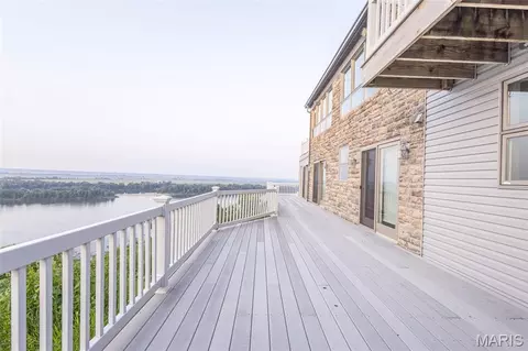 Exterior - 4 River Hills Rd, Hannibal, MO 63401 photo 6 of 21