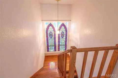 Entry Way - 4 River Hills Rd, Hannibal, MO 63401 photo 3 of 3