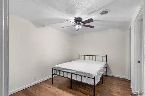 Bedroom - 537 Crestwood Dr, Jackson, MO 63755 photo 5 of 5
