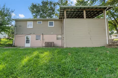 Exterior - 537 Crestwood Dr, Jackson, MO 63755 photo 5 of 8