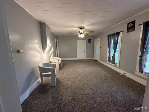 Living - 702 E 3rd St, Salem, MO 65560 photo 2 of 2
