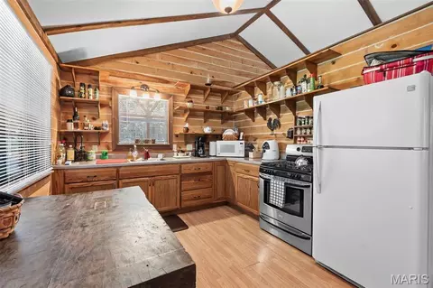 Kitchen - 32 Riverview, Annapolis, MO 63620 photo 1 of 3