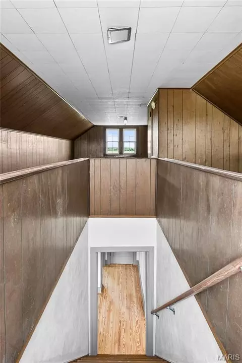 Entry Way - 6269 Maeystown Rd, Waterloo, IL 62298 photo 1 of 1