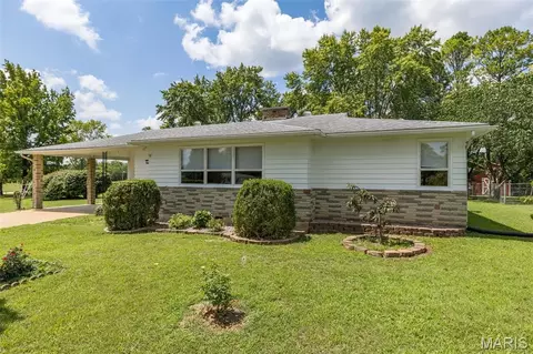 109 S Madison St, Desloge, MO 63601
