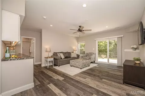 Living - 249 Belmonte Cir, O'fallon, MO 63368 photo 1 of 2