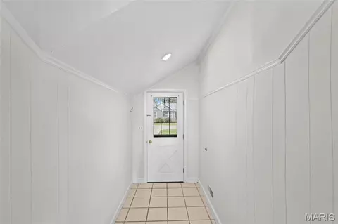 Entry Way - 626 Lonedell Rd, Arnold, MO 63010 photo 4 of 9