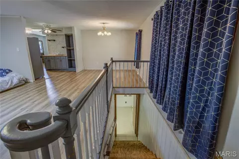 Entry Way - 111 Dacus Dr, Sikeston, MO 63801 photo 4 of 4