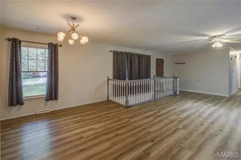 Living - 111 Dacus Dr, Sikeston, MO 63801 photo 2 of 2