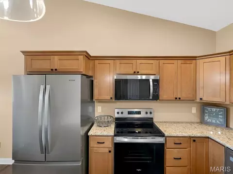 Kitchen - 133 Stone Ledge Dr, Saint Clair, MO 63077 photo 3 of 3