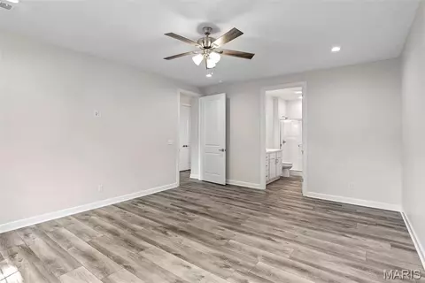 Bedroom - 133 Stone Ledge Dr, Saint Clair, MO 63077 photo 2 of 5