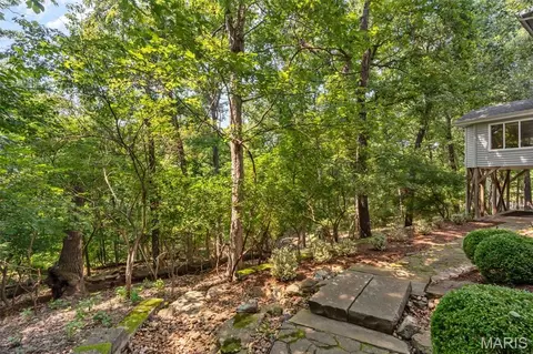 Exterior - 991 Sheffield Forest Ct, Wildwood, MO 63021 photo 6 of 8