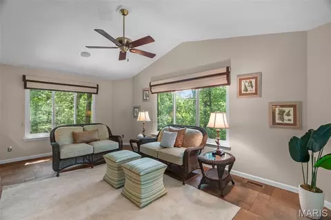 Living - 991 Sheffield Forest Ct, Wildwood, MO 63021 photo 5 of 6
