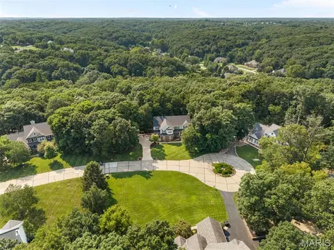 View/Area - 991 Sheffield Forest Ct, Wildwood, MO 63021 photo 2 of 3