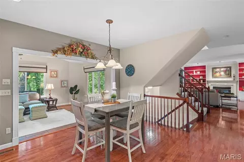 Dining - 991 Sheffield Forest Ct, Wildwood, MO 63021 photo 4 of 4