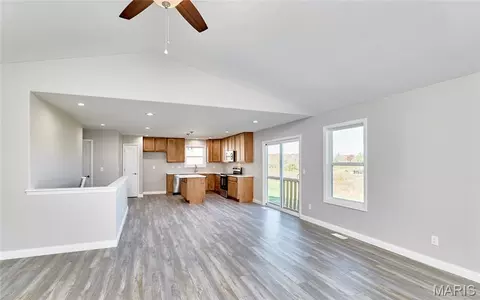 Living - 131 Peruque Creek Mnr, Wright City, MO 63390 photo 3 of 7