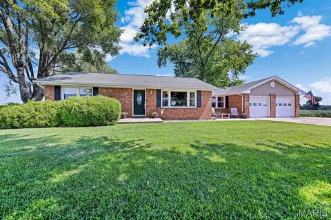 4915 Tower Line Rd, Saint Charles, MO 63301