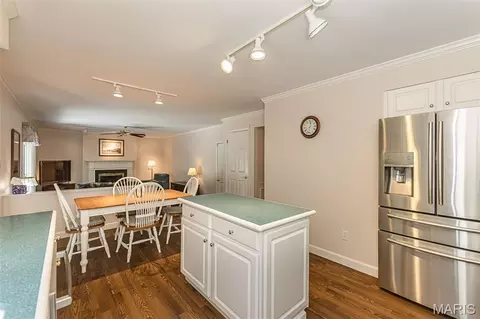 Kitchen - 1524 Pheasant Ridge Dr, Ellisville, MO 63011 photo 2 of 5