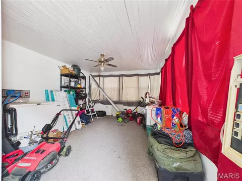 Exterior - 329 W Parker Ave, Chaffee, MO 63740 photo 2 of 4