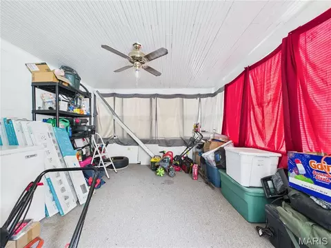 Exterior - 329 W Parker Ave, Chaffee, MO 63740 photo 3 of 4