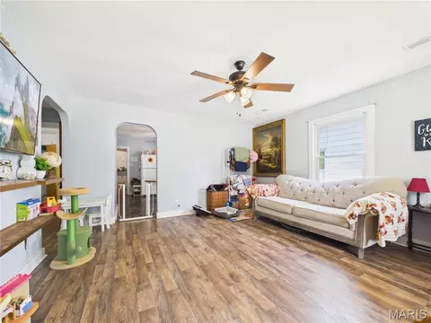 Living - 329 W Parker Ave, Chaffee, MO 63740 photo 1 of 2