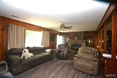 Living - 5561 Blank Rd, Smithton, IL 62285 photo 1 of 4